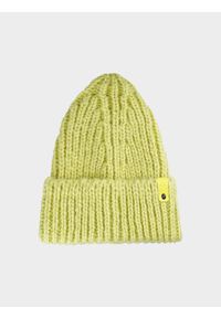 4f - Czapka beanie damska - khaki. Kolor: oliwkowy, brązowy, wielokolorowy. Materiał: syntetyk, dzianina, materiał. Sezon: zima. Styl: sportowy, klasyczny