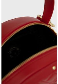 Love Moschino torebka kolor czerwony. Kolor: czerwony. Materiał: pikowane. Rodzaj torebki: na ramię #5