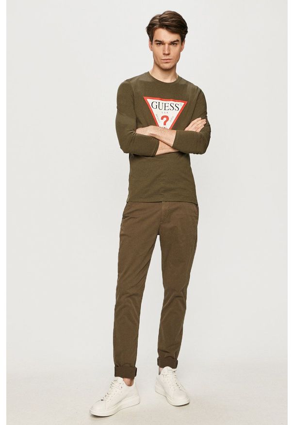 Guess - Longsleeve. Okazja: na co dzień. Kolor: zielony. Długość rękawa: długi rękaw. Wzór: nadruk. Styl: casual
