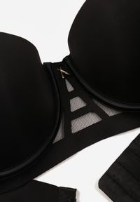 Renee - Czarny Klasyczny Biustonosz Typu Balkonetka Doriesana. Kolor: czarny. Materiał: jeans #7