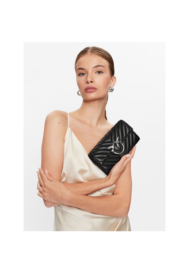 Pinko - Torebka PINKO. Kolor: czarny