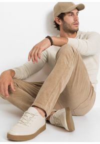 bonprix - Spodnie sztruksowe ze stretchem w wygodnym fasonie Slim Ft. Kolor: brązowy. Materiał: sztruks #2