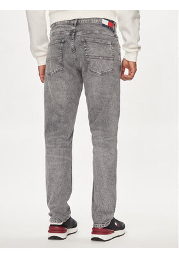 Tommy Jeans Jeansy Austin DM0DM18739 Szary Slim Fit. Kolor: szary
