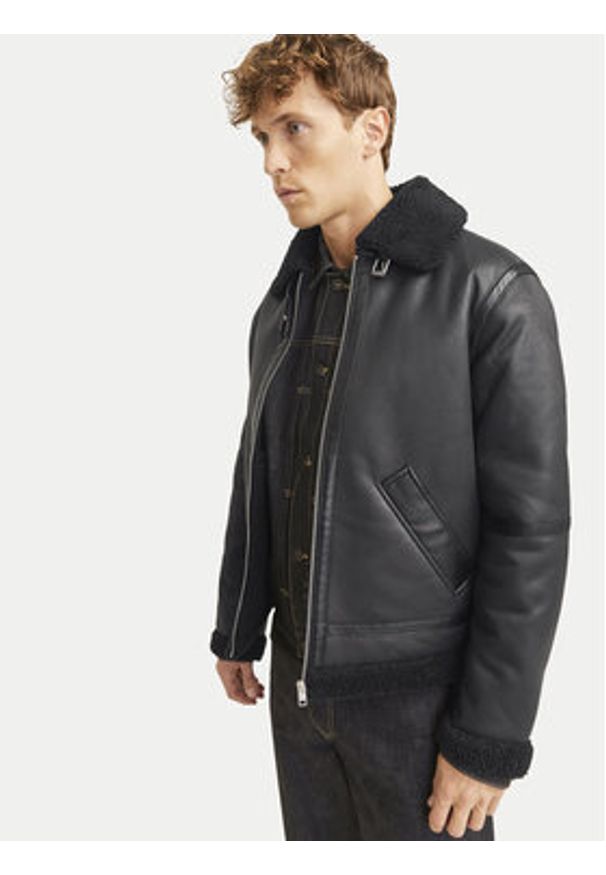 Jack & Jones Kurtka z imitacji skóry Cole Aviator 12261819 Czarny Regular Fit. Kolor: czarny. Materiał: skóra