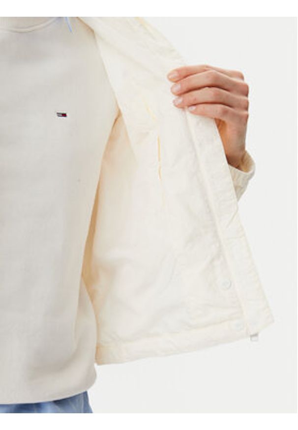 Tommy Jeans Kurtka przejściowa Essential DW0DW20439 Écru Regular Fit. Materiał: syntetyk