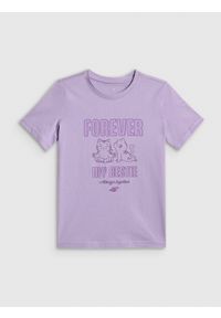4f - 4F T-shirt regular z nadrukiem dziewczęcy - fioletowy 152 (11-12 lat). Okazja: na co dzień. Kolor: fioletowy. Materiał: materiał, bawełna, dzianina. Wzór: nadruk. Sezon: lato. Styl: casual #1