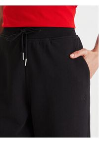 Calvin Klein Jeans Spodnie dresowe Archive Logo LV047E236G Czarny Slim Fit. Kolor: czarny. Materiał: bawełna #5