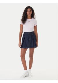 Tommy Jeans T-Shirt Badge DW0DW17881 Różowy Slim Fit. Kolor: różowy. Materiał: bawełna #5