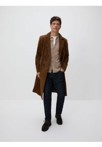 Reserved - Rozpinany sweter z kołnierzem - beżowy. Kolor: beżowy. Materiał: dzianina, bawełna #1