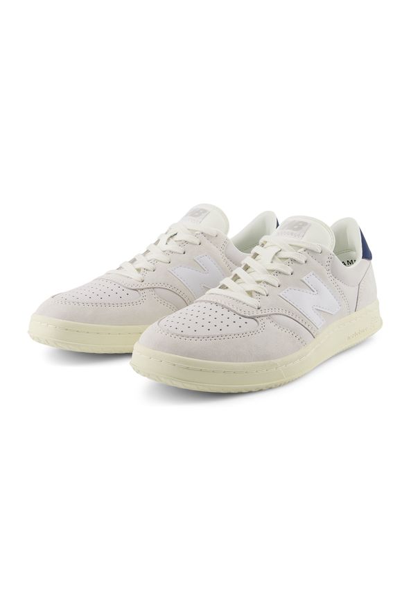 Buty unisex New Balance CT500NAV – szare. Kolor: szary. Materiał: zamsz, guma, nubuk. Szerokość cholewki: normalna. Sport: tenis