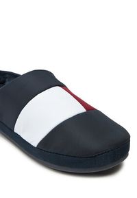 TOMMY HILFIGER - Tommy Hilfiger Kapcie Flag House Shoe FM0FM05228 Granatowy. Kolor: niebieski. Materiał: materiał #3