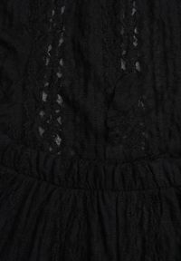 Born2be - Czarny Rustykalny Komplet z Koronką i Falbankami Top i Szerokie Spodnie Pretissa. Kolor: czarny. Materiał: koronka. Wzór: koronka #3