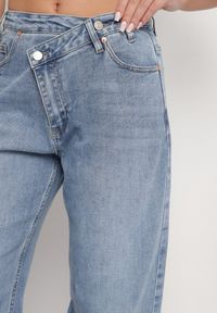 Born2be - Niebieskie Casualowe Jeansy o Szerokim Kroju Tensurea. Okazja: na co dzień. Kolor: niebieski. Styl: casual #5