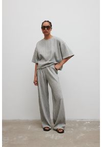 Marsala - Spodnie z dzianiny strukturalnej w kolorze COOL GREY - TIDAL-M/L. Materiał: dzianina