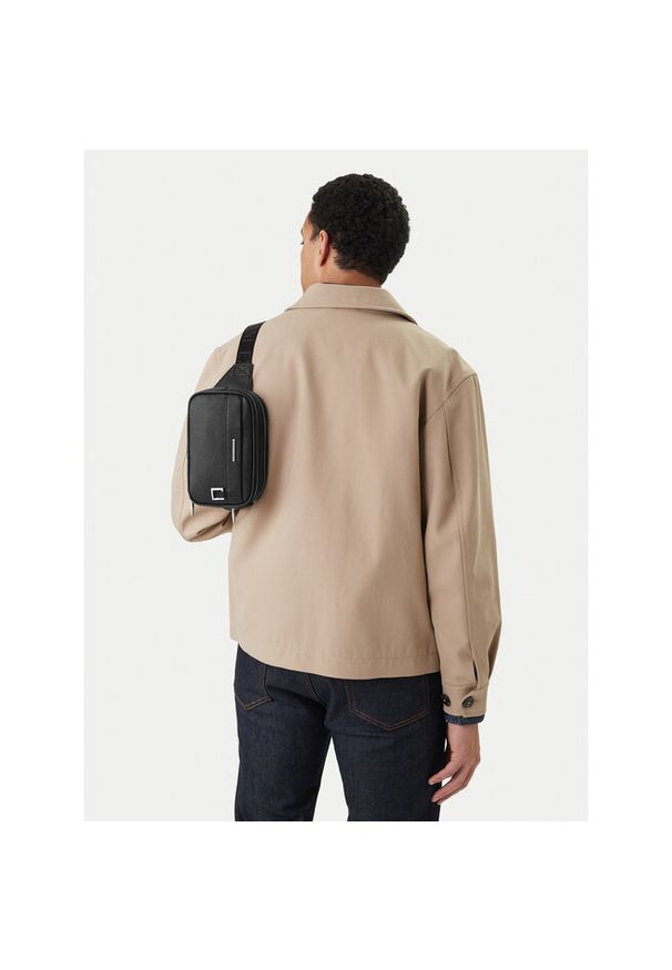 Nerka Armani Exchange. Kolor: czarny