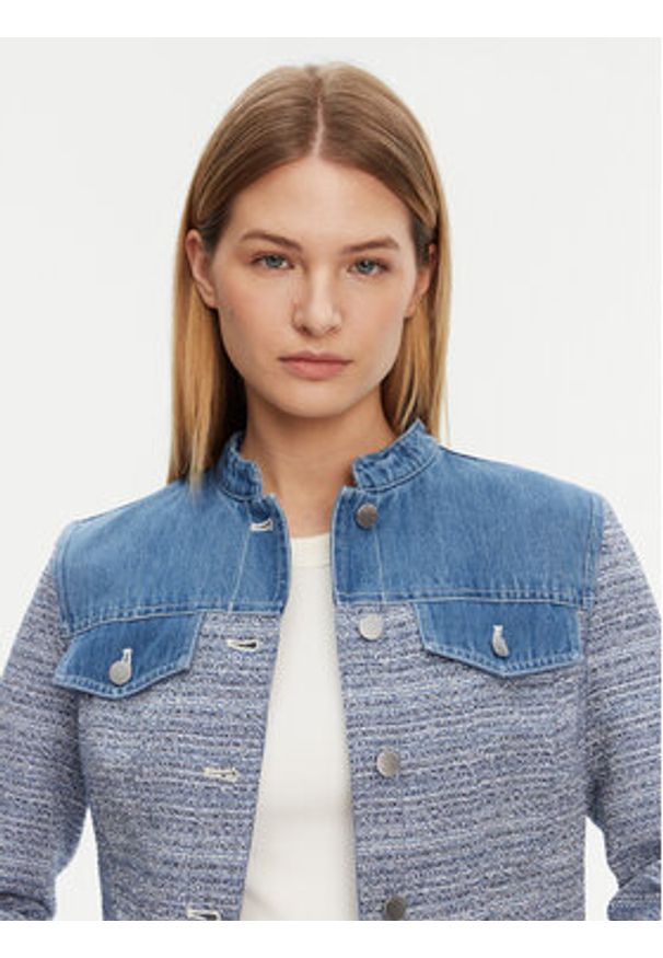 Guess Kurtka jeansowa W5GL23 WH610 Niebieski Regular Fit. Kolor: niebieski. Materiał: bawełna