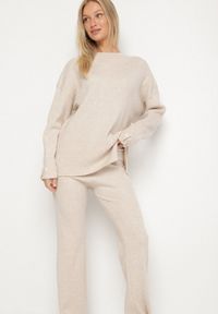 Born2be - Jasnobeżowy Komplet Dzianinowy z Wełną i Bawełną Sweter z Guzikami i Spodnie Lanadia. Kolor: beżowy. Materiał: dzianina, bawełna, wełna #6