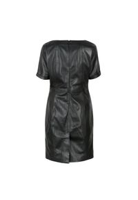 Ochnik - Sukienka damska. Typ kołnierza: dekolt w łódkę. Kolor: czarny. Materiał: skóra. Wzór: aplikacja. Typ sukienki: proste #3