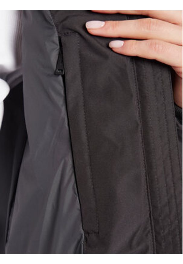 CMP Płaszcz zimowy 32K3316 Czarny Regular Fit. Kolor: czarny. Materiał: syntetyk. Sezon: zima