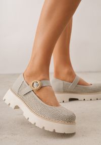 Renee - Zielone Skórzane Półbuty Mary Jane w Stylu Chunky Zdobione Plecionką Morxina. Zapięcie: klamry. Kolor: zielony. Materiał: skóra. Szerokość cholewki: normalna. Wzór: aplikacja. Styl: retro #1