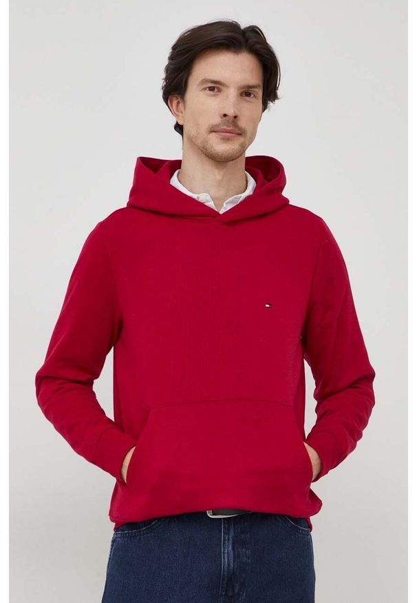 TOMMY HILFIGER - Tommy Hilfiger bluza męska kolor bordowy z kapturem gładka. Typ kołnierza: kaptur. Kolor: czerwony. Wzór: gładki