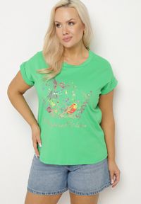 Born2be - Zielony T-shirt z Kolorowym Nadrukiem z Bawełny Mepitia. Okazja: na co dzień. Kolor: zielony. Materiał: bawełna. Wzór: kolorowy, nadruk. Styl: klasyczny, casual, elegancki