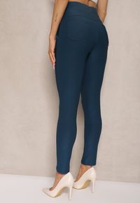 Renee - Granatowe Spodnie o Fasonie Skinny z Gumką w Pasie i Kieszeniami Rizena. Okazja: na co dzień. Kolor: niebieski. Styl: elegancki, casual #3