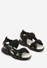 Born2be - Czarno-Zielone Sportowe Sandały ze Skórzaną Wkładką i Geometrycznym Wzorem Tiarolise. Okazja: na co dzień. Zapięcie: rzepy. Kolor: czarny. Materiał: skóra. Wzór: geometria. Styl: sportowy #3