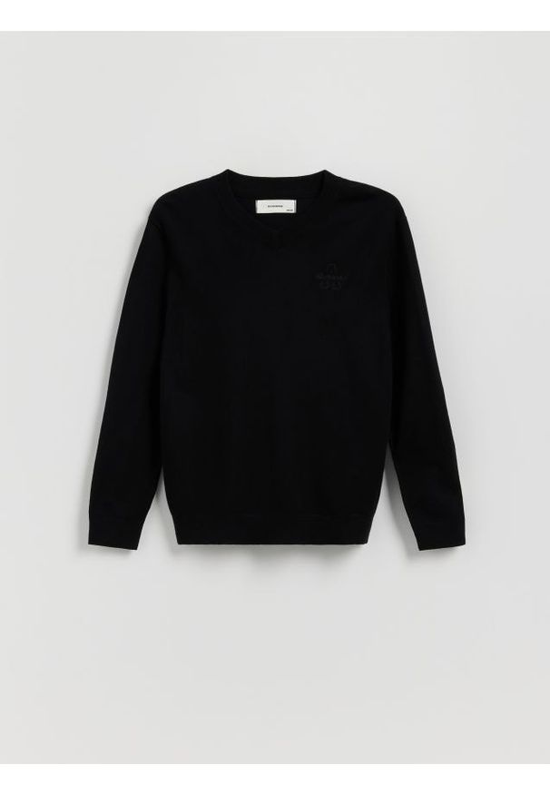 Reserved - Sweter z haftem - czarny. Kolor: czarny. Materiał: wiskoza. Wzór: haft