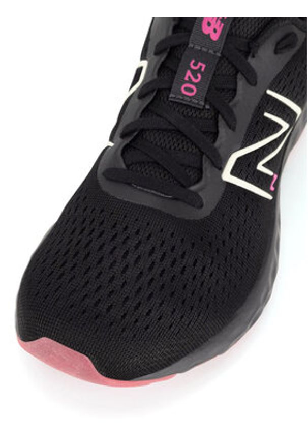 New Balance Sneakersy W520GK8 Czarny. Kolor: czarny. Materiał: materiał