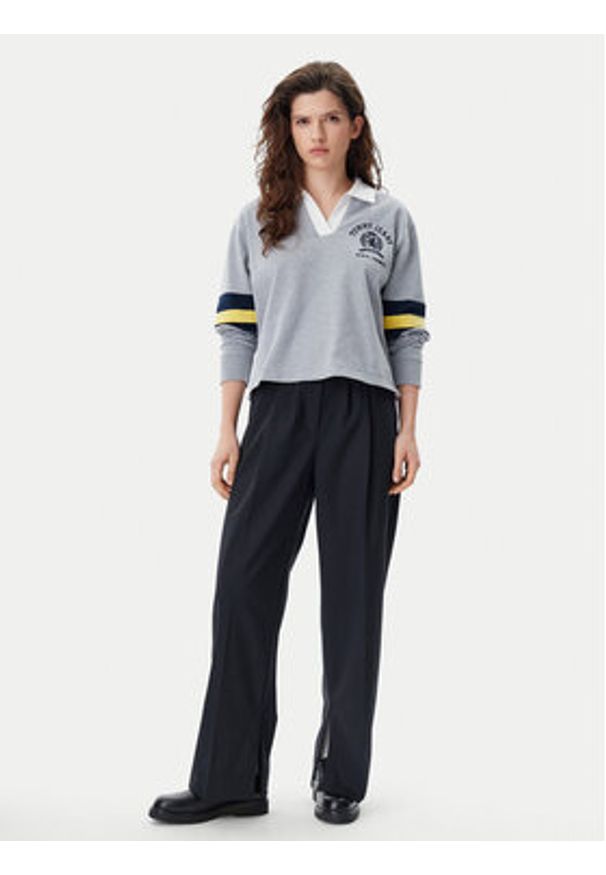 Tommy Jeans Bluza Varsity DW0DW20312 Szary Relaxed Fit. Kolor: szary. Materiał: bawełna