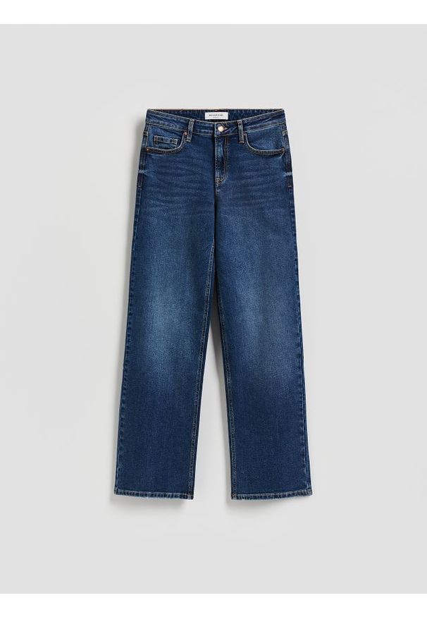 Reserved - Jeansy straight ze średnim stanem - granatowy. Kolor: niebieski