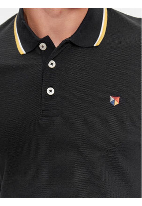 Jack & Jones Polo 12174038 Czarny Regular Fit. Typ kołnierza: polo. Kolor: czarny. Materiał: bawełna, syntetyk