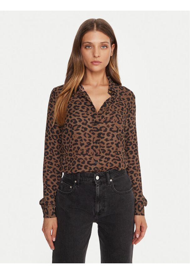 Guess Koszula W5BH73 WGLA2 Brązowy Regular Fit. Kolor: brązowy. Materiał: syntetyk