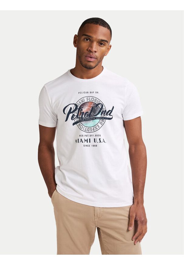 Petrol Industries T-Shirt M-1050-TSR602 Biały Regular Fit. Kolor: biały. Materiał: bawełna