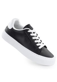 Big-Star - Trampki niskie na platformie ekoskóra czarne Big Star TT274927. Kolor: czarny. Materiał: skóra ekologiczna. Sezon: lato. Obcas: na platformie. Styl: sportowy #1