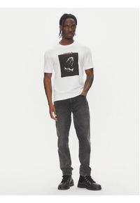 Hugo - HUGO T-Shirt Dobero 50542734 Biały Regular Fit. Kolor: biały. Materiał: bawełna #4