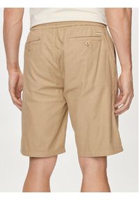 Guess Szorty materiałowe Mick M4GD02 WFBXA Khaki Regular Fit. Kolor: beżowy. Materiał: bawełna #5