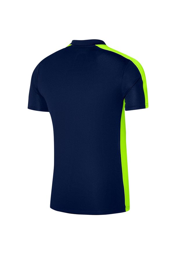 Koszulka sportowa męska Nike Drifit Academy. Typ kołnierza: polo. Kolor: niebieski, żółty, wielokolorowy. Materiał: poliester. Sport: piłka nożna