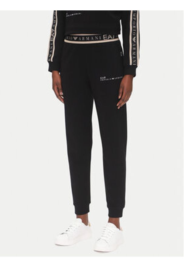 EA7 Emporio Armani Dres 7W000283 AF12501 UC001 Czarny Regular Fit. Kolor: czarny. Materiał: syntetyk