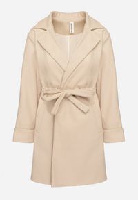 Born2be - Beżowy Płaszcz o Szlafrokowym Kroju z Marszczeniem w Talii i Wiązanym Paskiem Sartissa. Okazja: na co dzień. Kolor: beżowy. Materiał: jeans. Długość rękawa: długi rękaw. Długość: długie. Styl: casual, elegancki, klasyczny #3