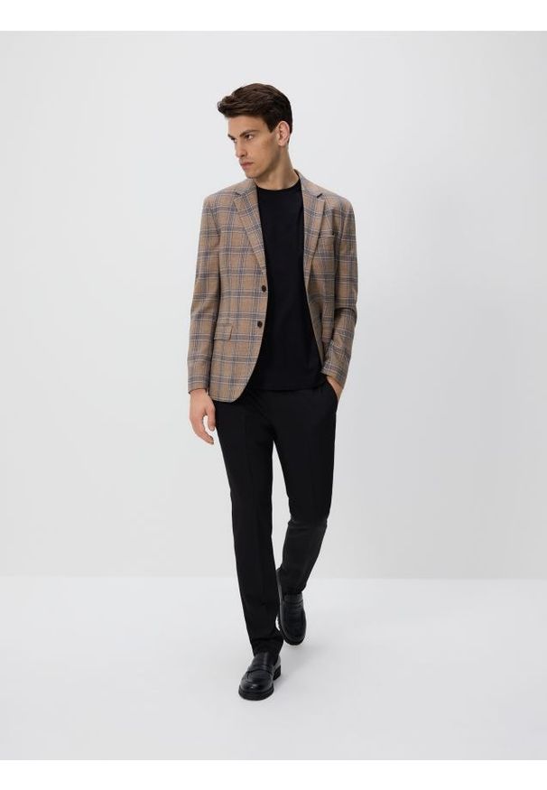 Reserved - Marynarka slim fit w kratę - beżowy. Kolor: beżowy. Materiał: wiskoza, tkanina