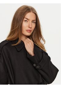 IVY & OAK - IVY OAK Płaszcz wełniany Caroline Ann IO111137 Czarny Relaxed Fit. Kolor: czarny. Materiał: wełna #6