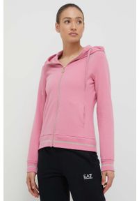 EA7 Emporio Armani bluza damska kolor różowy z kapturem z nadrukiem. Typ kołnierza: kaptur. Kolor: różowy. Długość rękawa: długi rękaw. Długość: długie. Wzór: nadruk