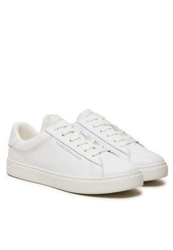TOMMY HILFIGER - Tommy Hilfiger Sneakersy Essential Court FW0FW08320 Biały. Kolor: biały. Materiał: skóra