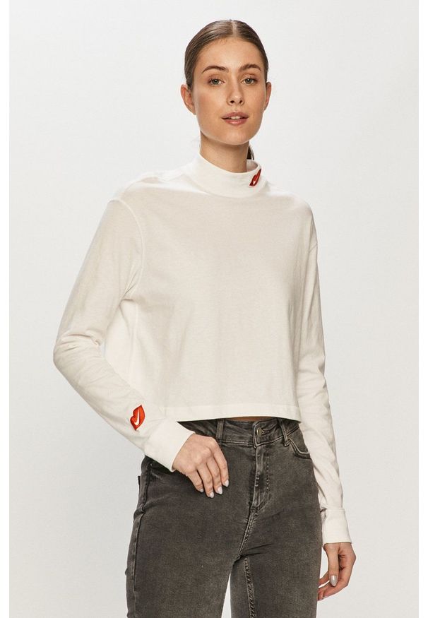 Nike Sportswear - Longsleeve. Kolor: biały. Materiał: dzianina. Długość rękawa: długi rękaw. Wzór: nadruk
