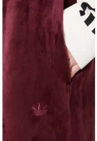 adidas Originals spodnie dresowe Velvet Pant Maroon IL5744 kolor bordowy gładkie. Kolor: czerwony. Materiał: dresówka. Wzór: gładki #2
