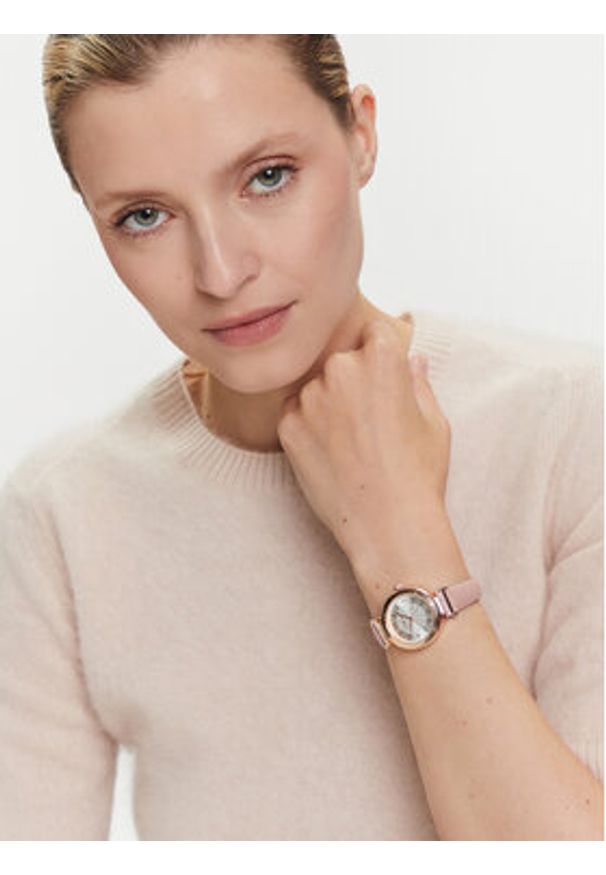 Timex Zegarek Main Street TW2W96300 Różowe złoto. Kolor: złoty, różowy, wielokolorowy. Styl: street