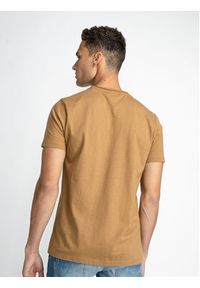 Petrol Industries T-Shirt M-1030-TSR604 Brązowy Regular Fit. Kolor: brązowy #3
