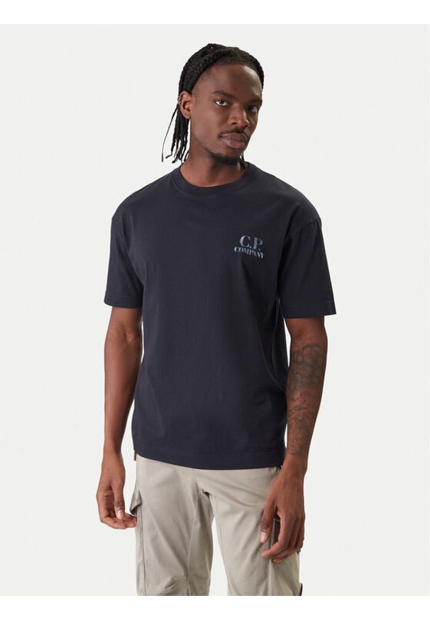 C.P. Company T-Shirt 20CMTS143A110579W Granatowy Regular Fit. Kolor: niebieski. Materiał: bawełna
